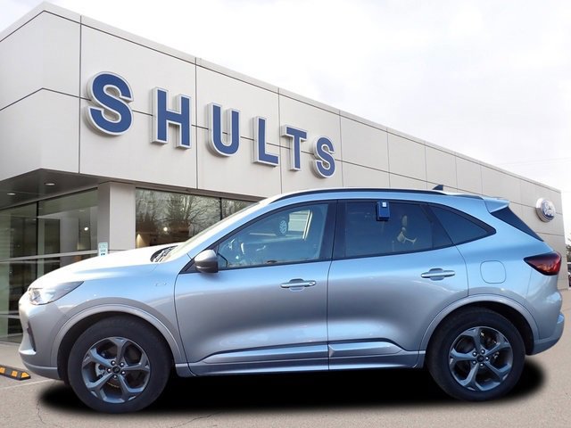 Certified 2024 Ford Escape ST-Line w/ Tech Pack #1 image 6