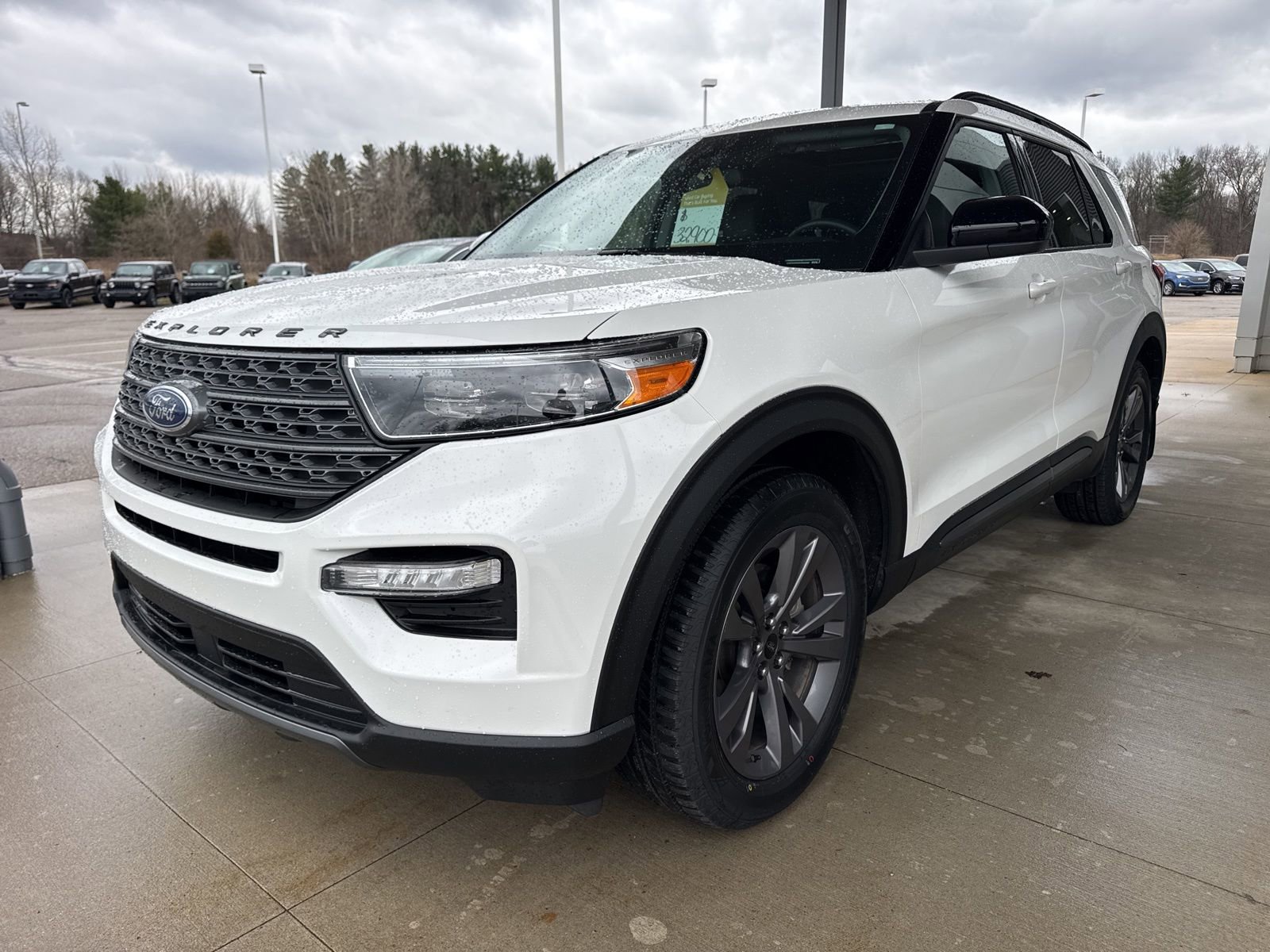 Certified 2023 Ford Explorer XLT w/ Equipment Group 202A image 3