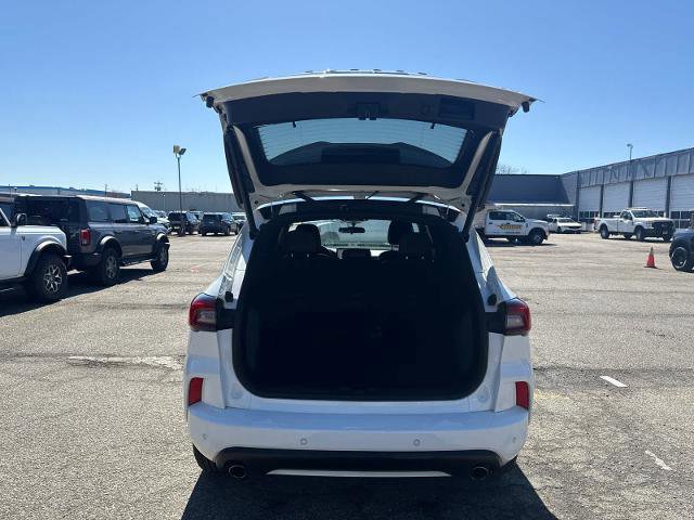 Certified 2024 Ford Escape ST-Line w/ Tech Pack #1 image 11