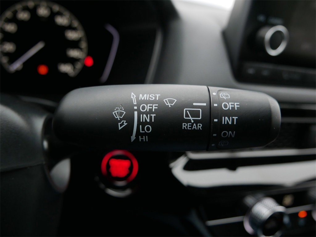 Used 2025 Honda Civic Sport image 26