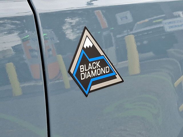 Certified 2023 Ford Bronco Black Diamond AWD/4WD image 23