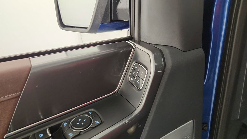 Certified 2022 Ford F150 Lariat w/ Equipment Group 502A High image 28