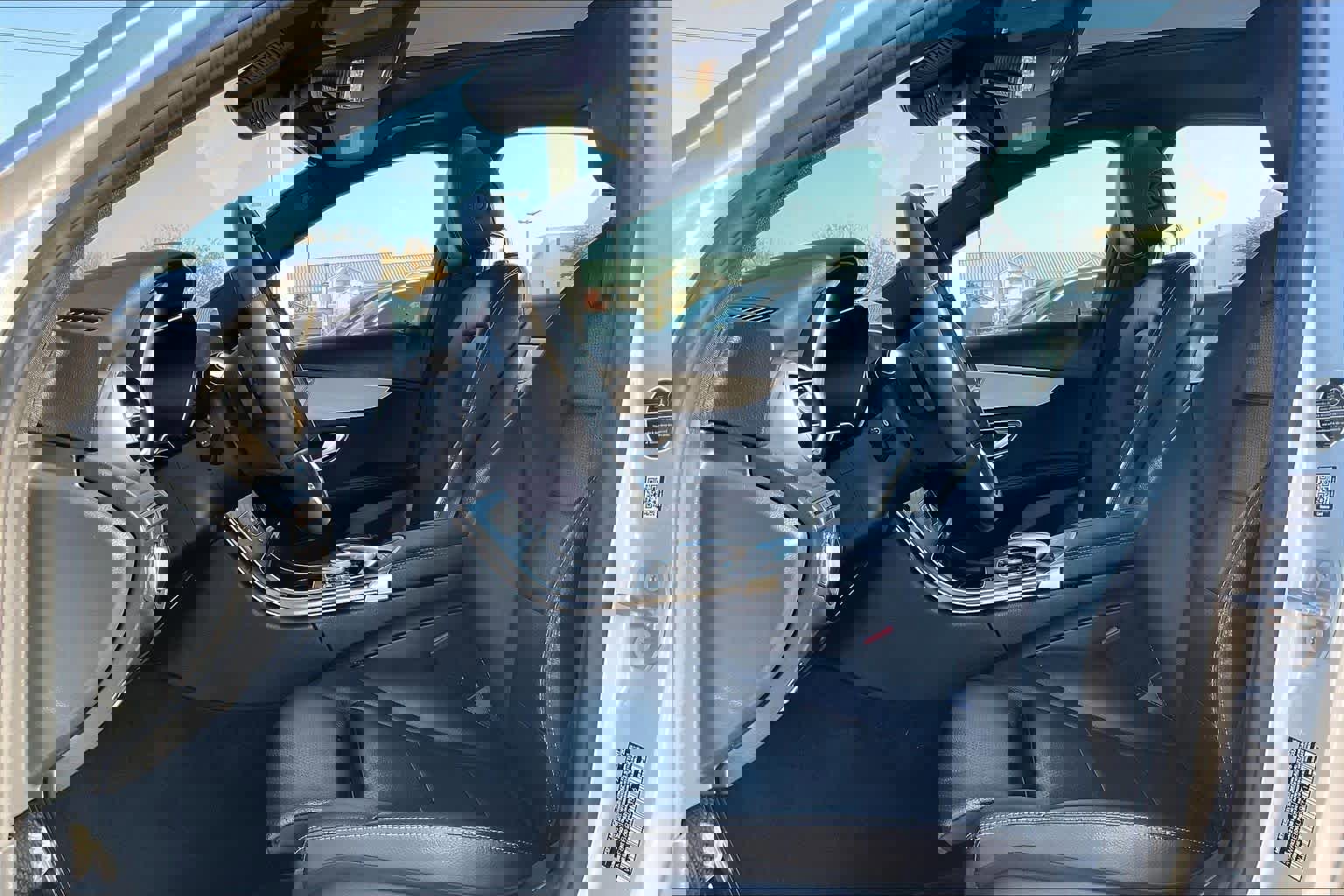 Used 2020 Mercedes-Benz C 300 4MATIC Sedan image 9