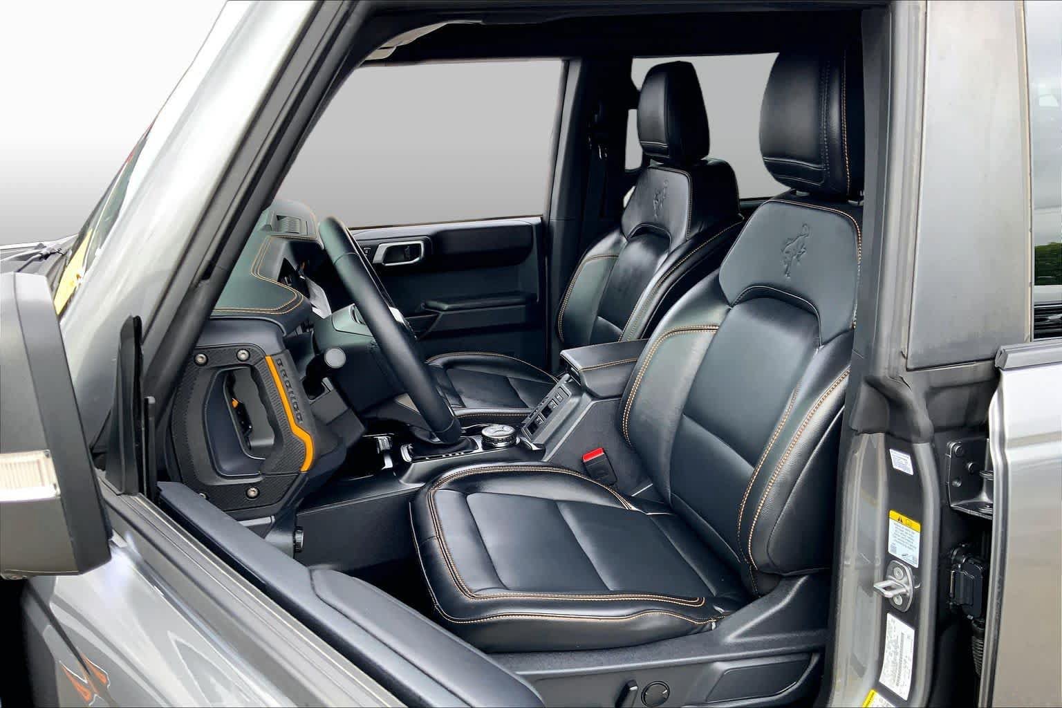 Certified 2024 Ford Bronco Badlands AWD/4WD image 8