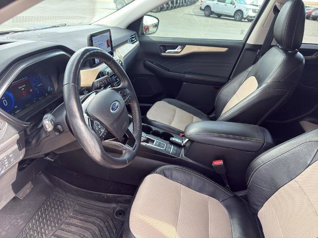 Certified 2022 Ford Escape Titanium w/ Titanium Elite Package image 12