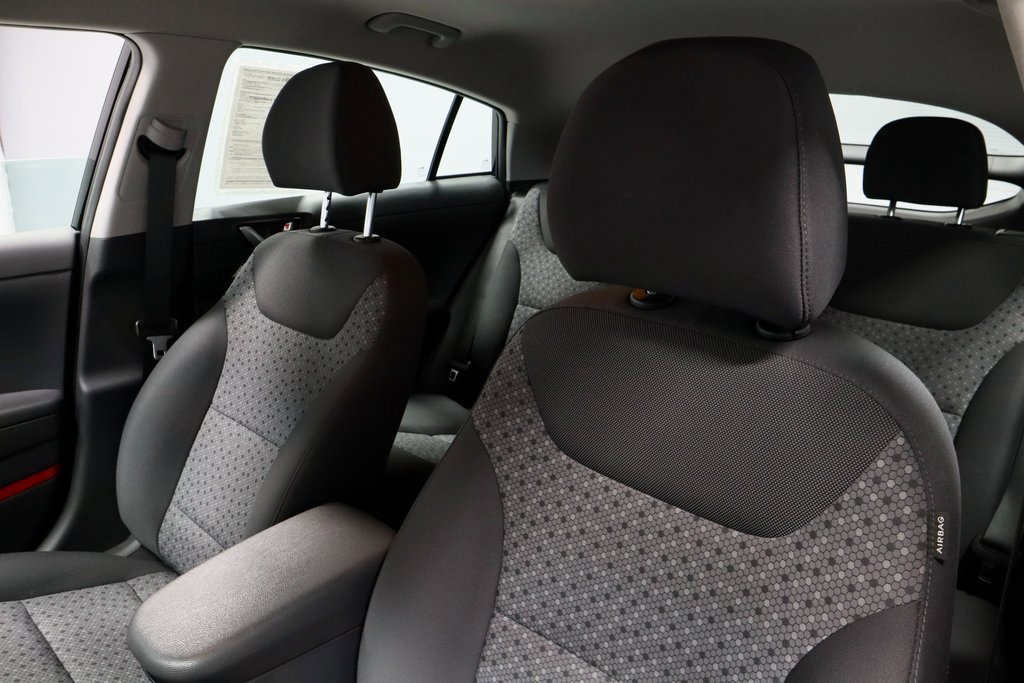 Used 2018 Hyundai Ioniq Blue image 25