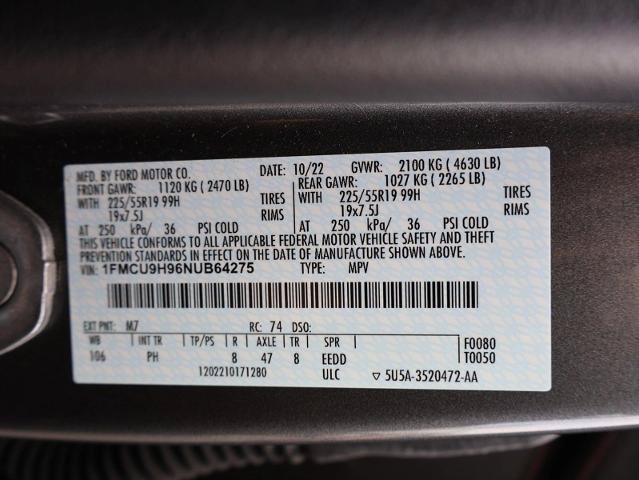 Certified 2022 Ford Escape SEL w/ SEL Stealth AWD Package image 30