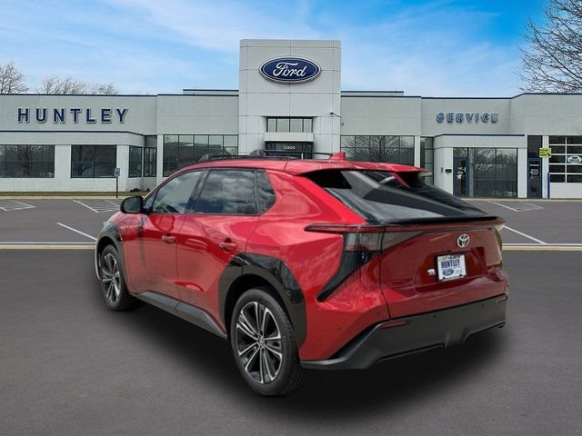 Used 2024 Toyota bZ4X AWD image 5