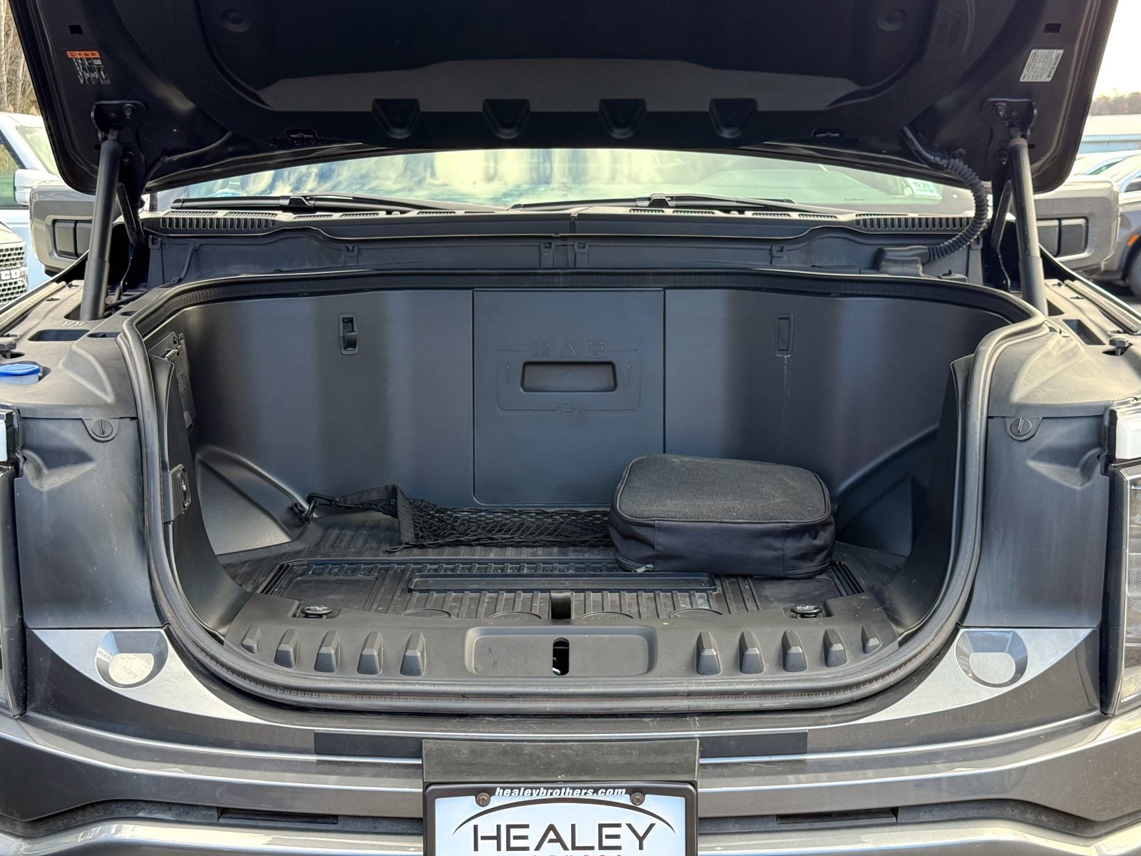 Certified 2022 Ford F150 Lightning Lariat image 14