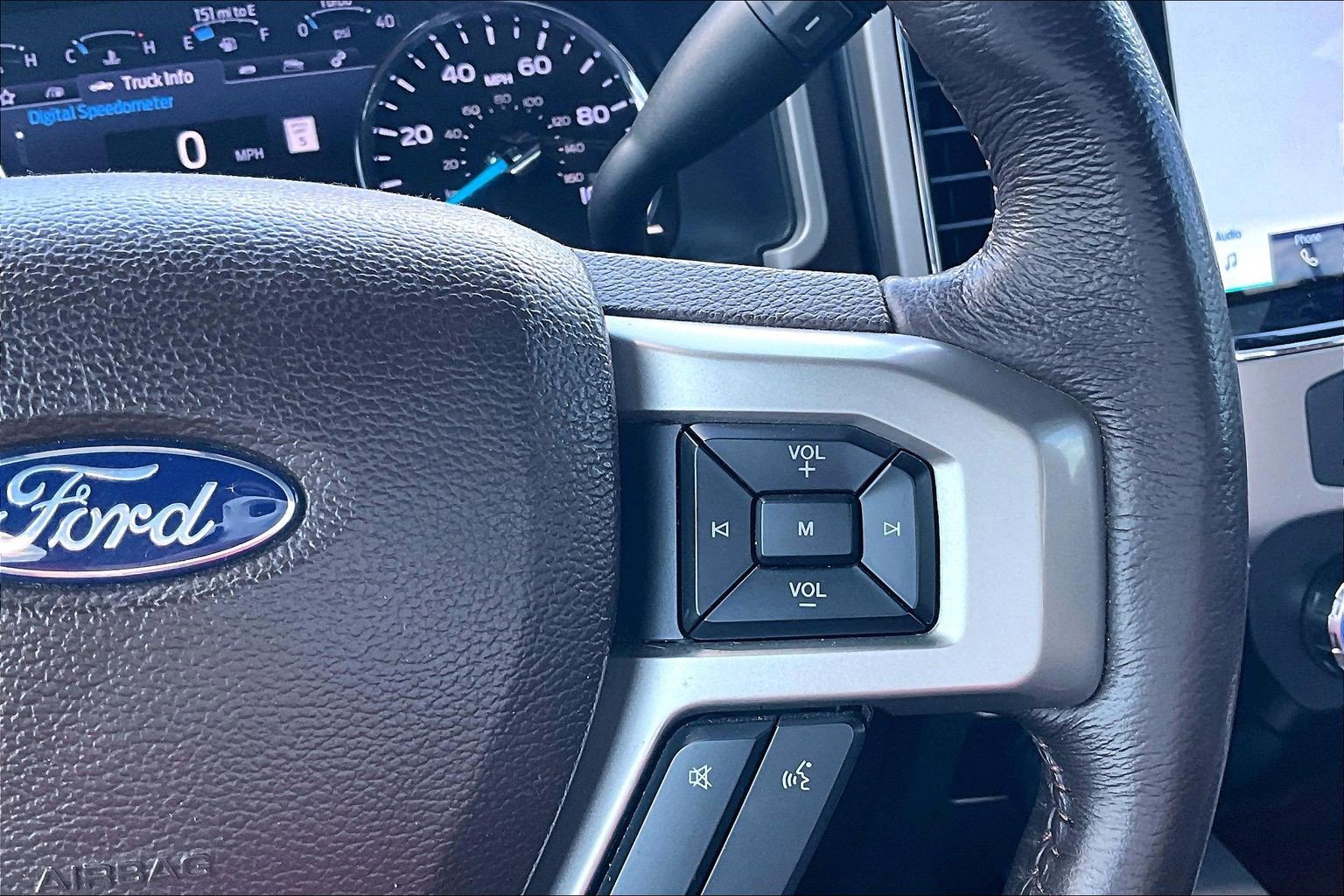 Certified 2022 Ford F250 King Ranch w/ Tremor Off-Road Package AWD/4WD image 20