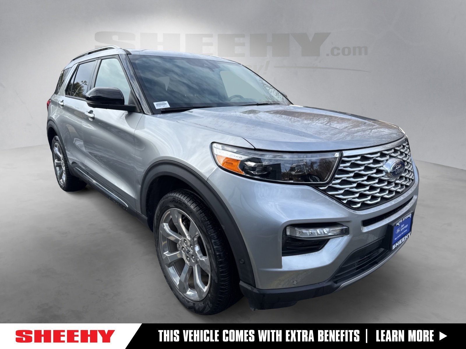 Certified 2020 Ford Explorer Platinum w/ Premium Technology Package image 1