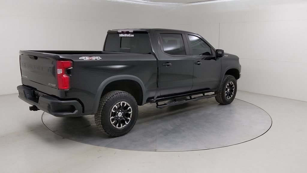 Used 2023 Chevrolet Silverado 1500 ZR2 w/ Technology Package AWD/4WD image 14