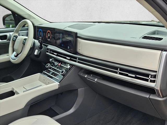 Used 2025 Hyundai Santa Fe SE image 22