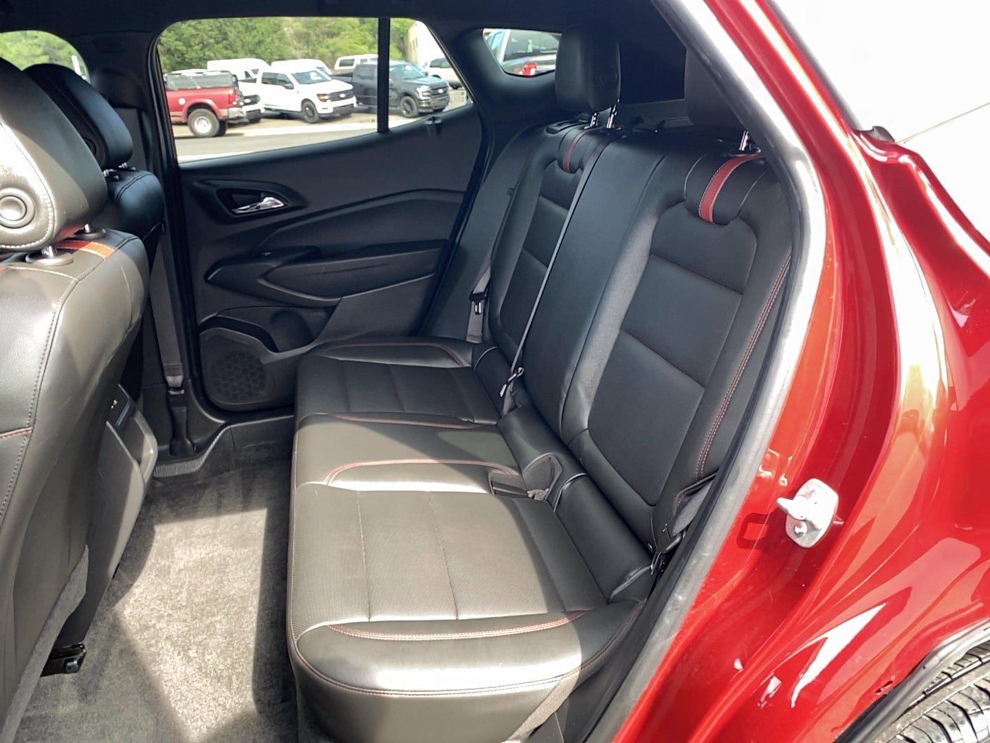 Used 2024 Chevrolet Trax RS w/ Driver Confidence Package FWD image 10