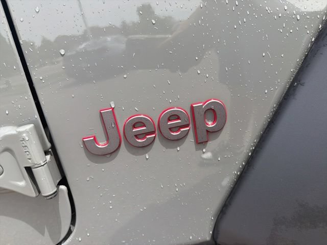 Used 2021 Jeep Wrangler Unlimited Rubicon AWD/4WD image 14