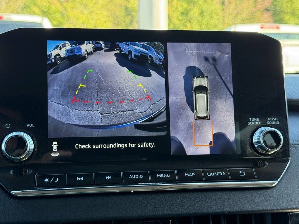 Used 2024 Mitsubishi Outlander SE Black Edition image 25