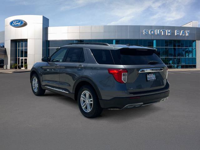 Certified 2023 Ford Explorer XLT w/ Equipment Group 202A RWD image 3