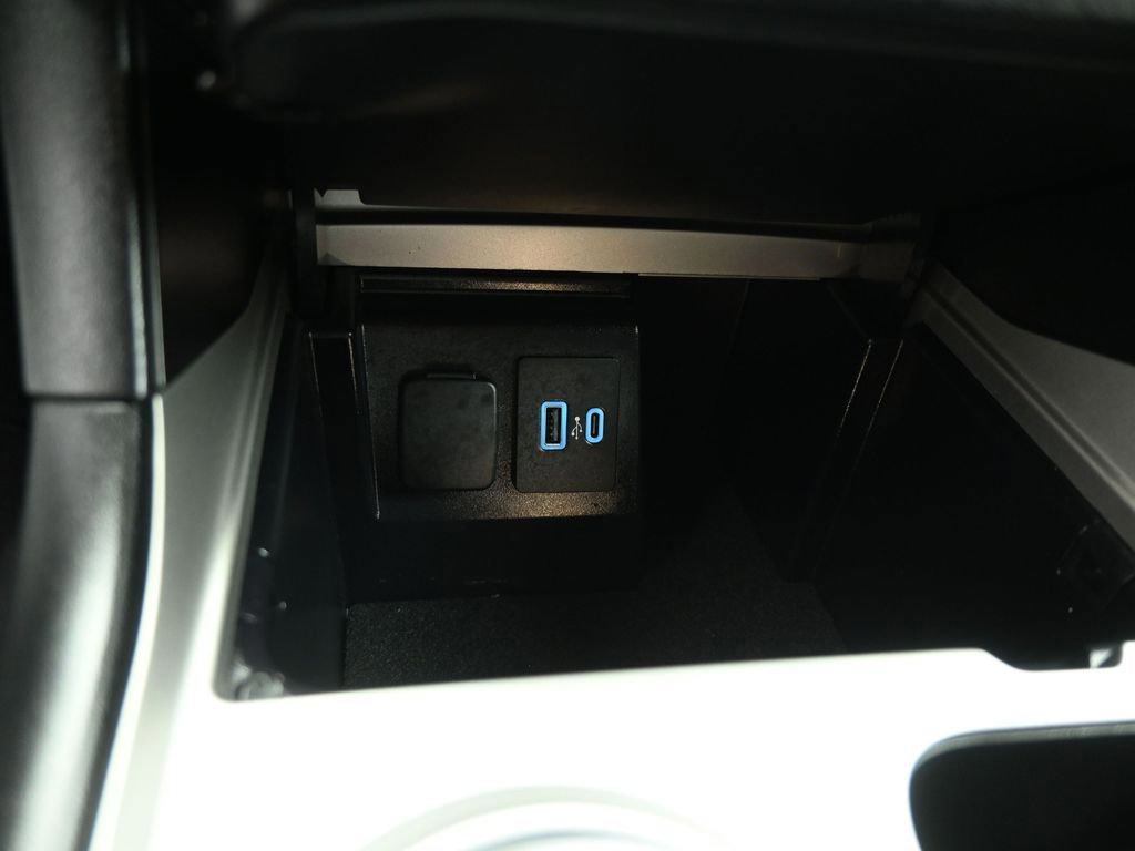 Certified 2023 Ford Explorer XLT image 44