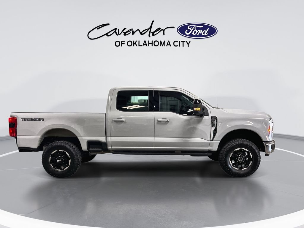 Certified 2025 Ford F250 Lariat w/ Tremor Off-Road Package AWD/4WD image 9