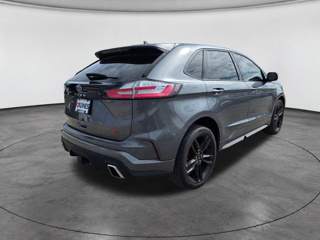Certified 2022 Ford Edge ST w/ Equipment Group 401A AWD/4WD image 9