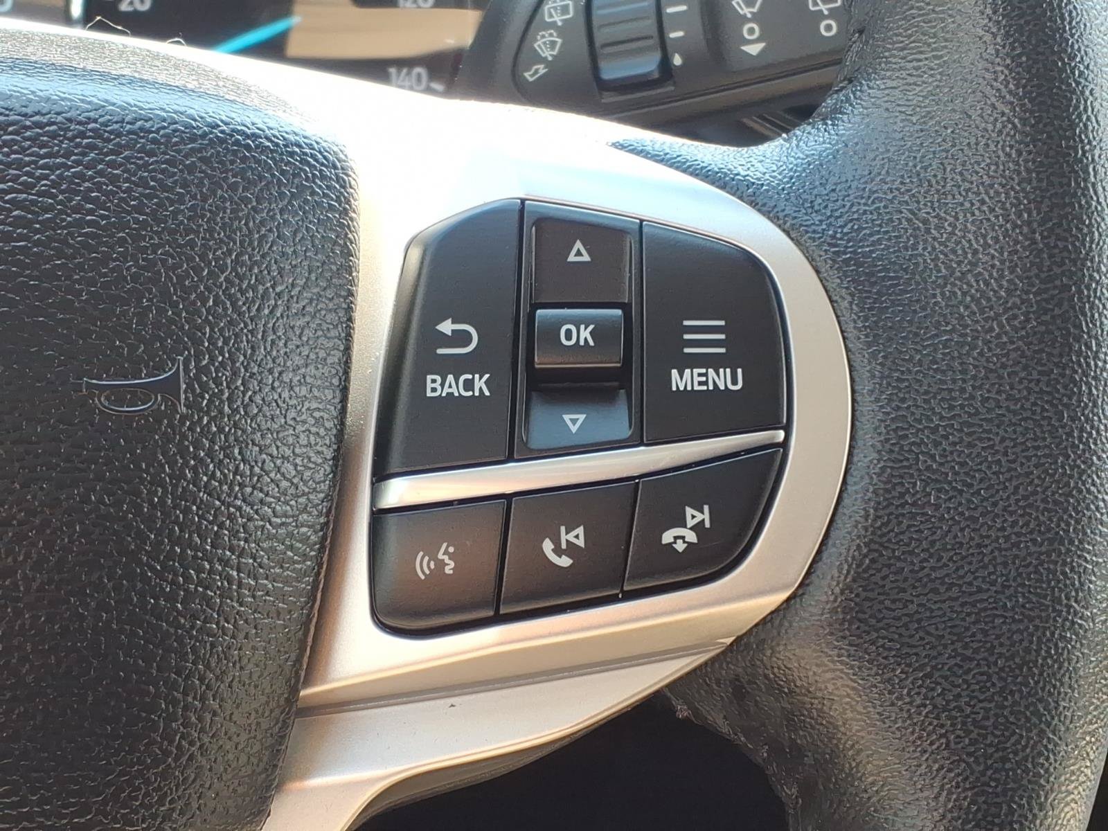 Certified 2024 Ford Explorer XLT AWD/4WD image 15