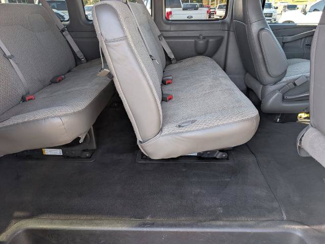 Used 2025 Chevrolet Express 3500 LT w/ LT Preferred Equipment Group RWD image 11