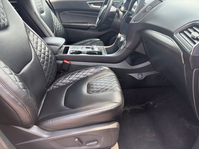 Certified 2024 Ford Edge Titanium AWD/4WD image 20