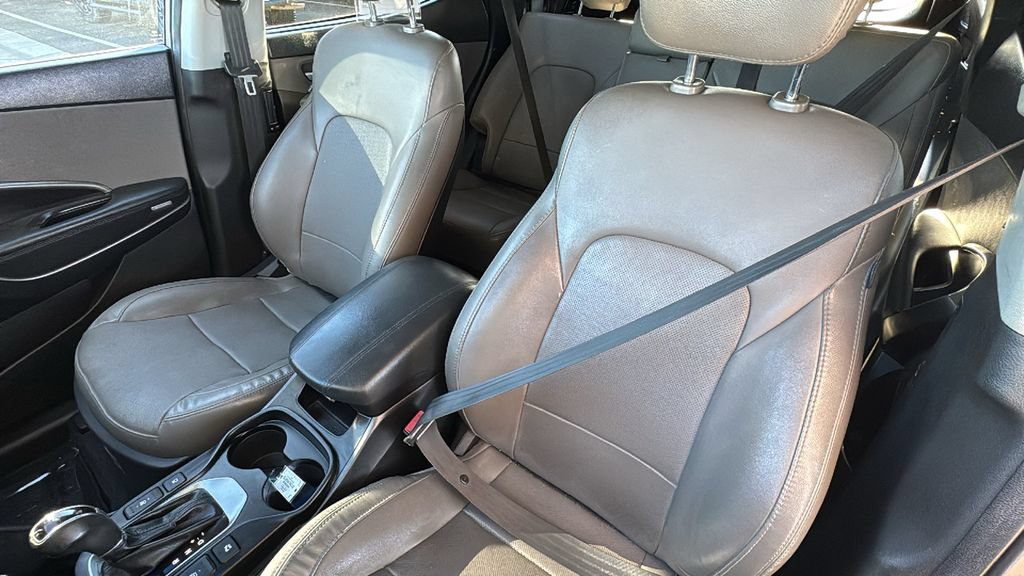 Used 2017 Hyundai Santa Fe Sport FWD image 22