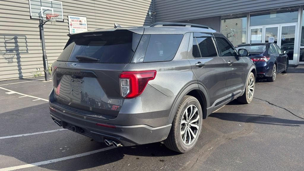 Certified 2020 Ford Explorer ST w/ Premium Technology Package AWD/4WD image 5