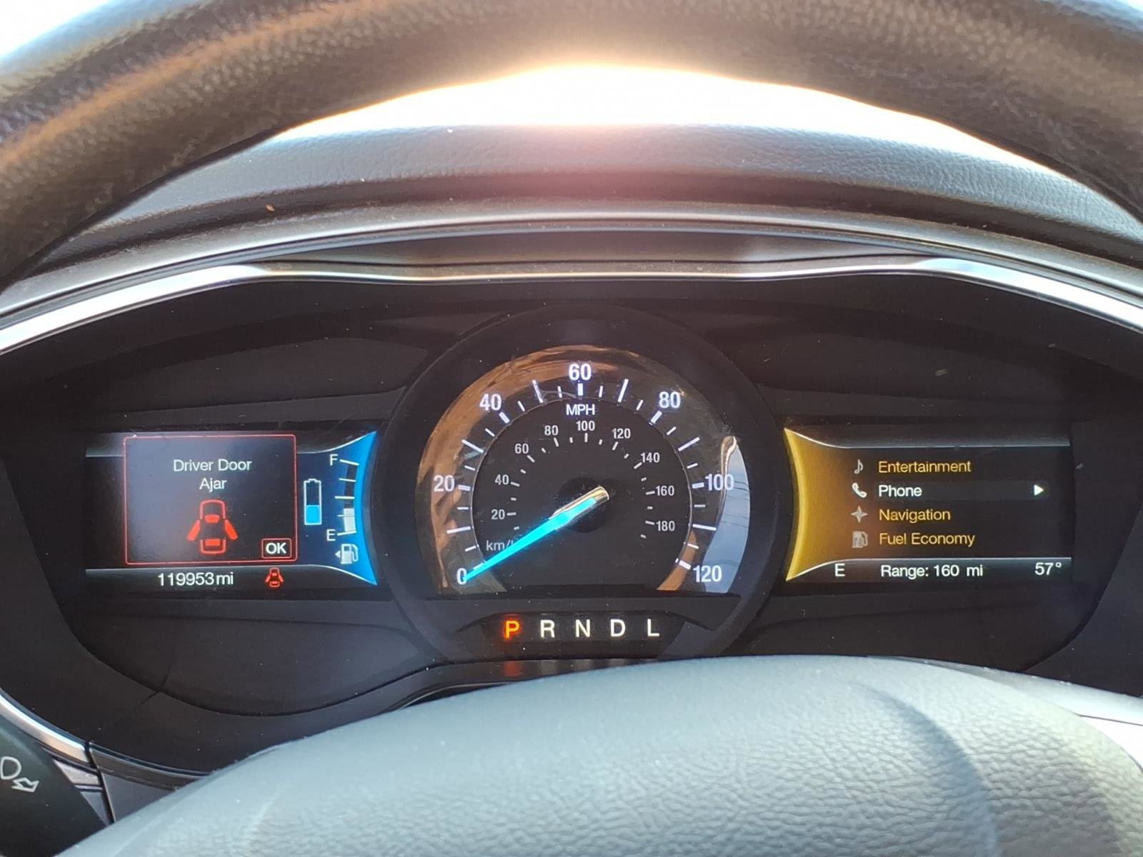 Certified 2019 Ford Fusion SE image 15