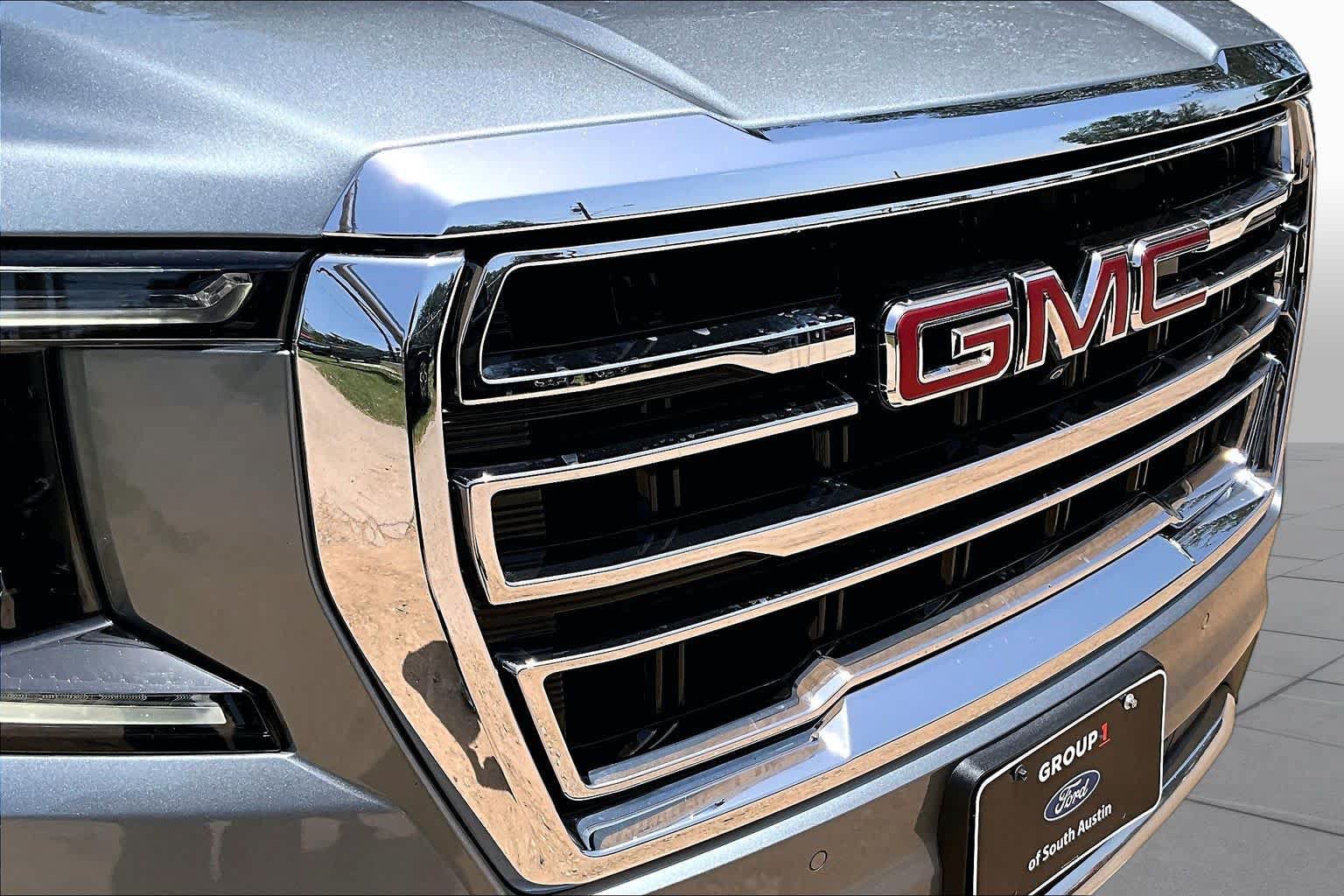 Used 2023 GMC Yukon XL SLT w/ SLT Luxury Package AWD/4WD image 30