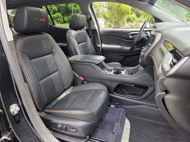 Used 2022 GMC Acadia AT4 w/ Technology Package AWD/4WD image 17