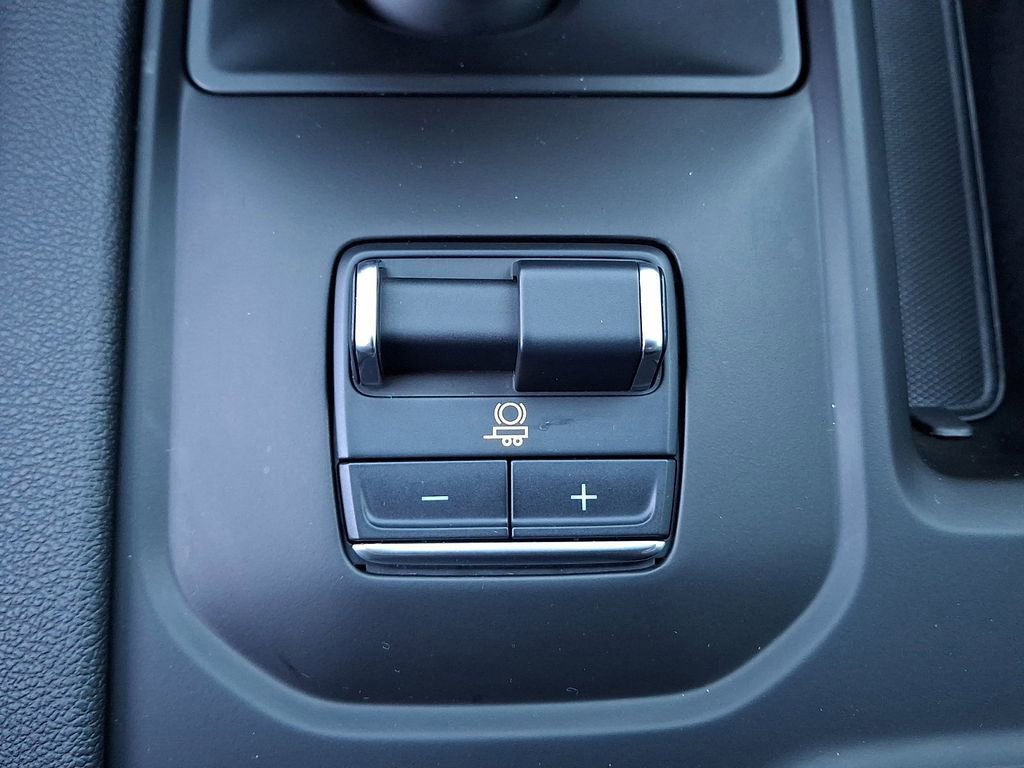 Used 2023 GMC Sierra 1500 AT4 w/ AT4 Premium Package image 23