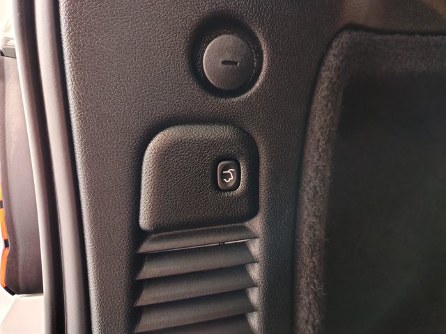 Used 2025 Dodge Durango GT AWD/4WD image 19