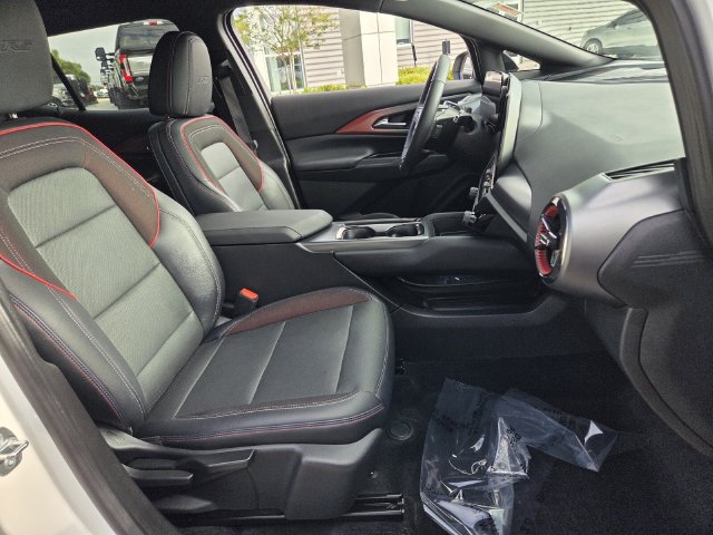 Used 2024 Chevrolet Equinox EV RS w/ Active Safety Package 3 FWD image 19