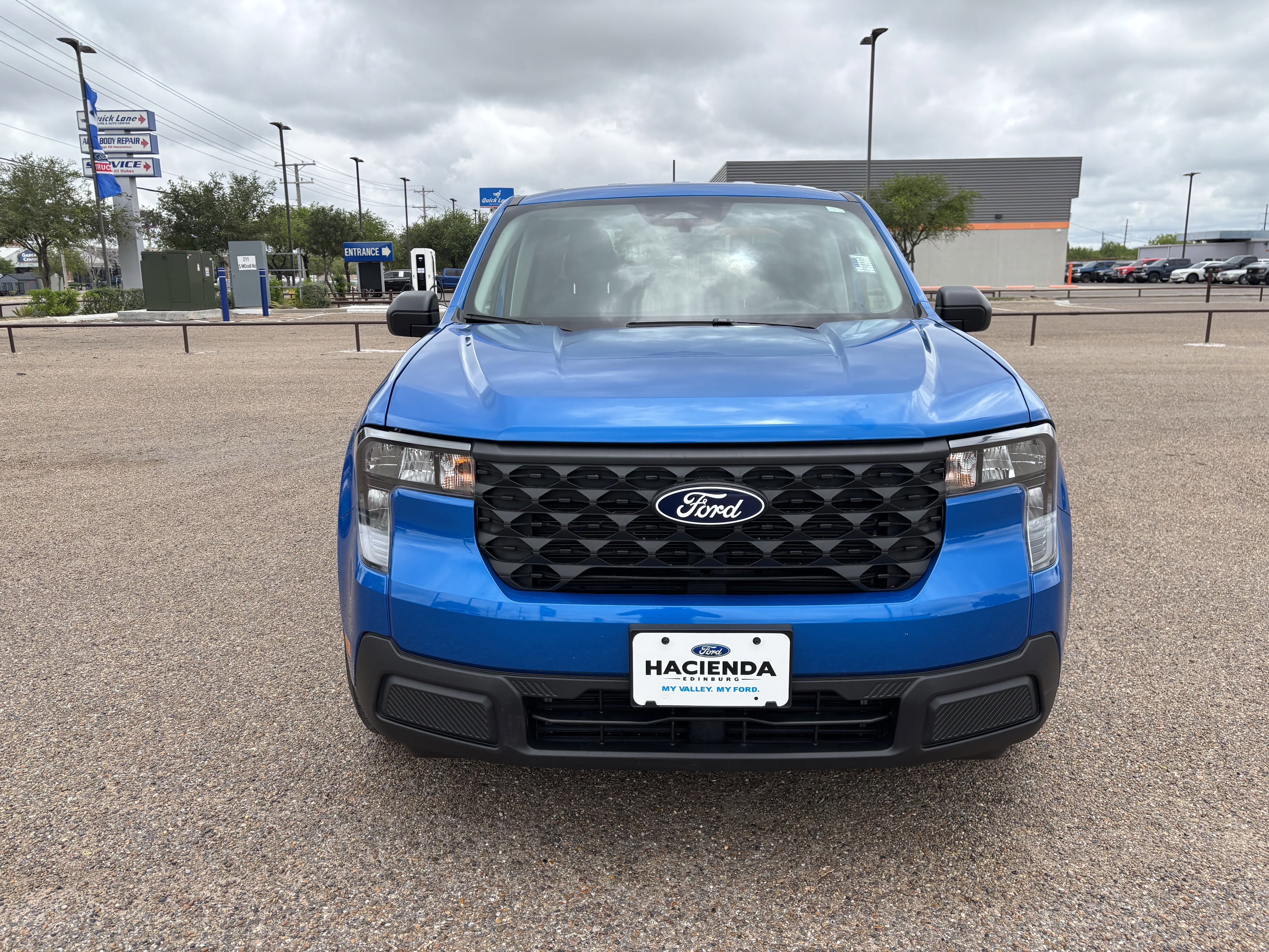 Certified 2025 Ford Maverick XL FWD image 7