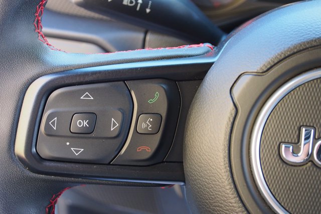 Used 2024 Jeep Wrangler Rubicon image 22