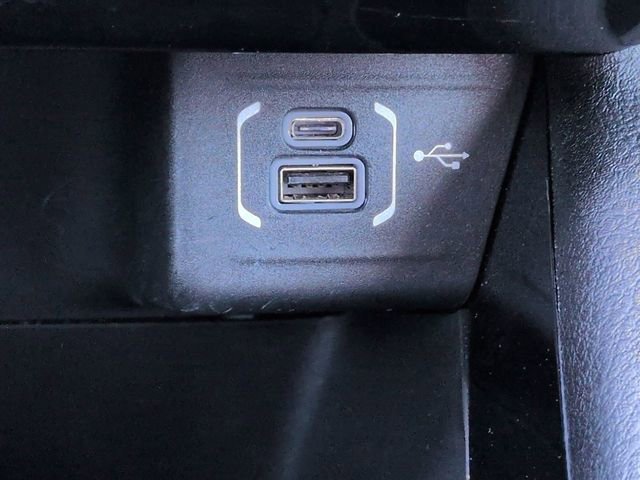 Used 2024 Jeep Compass Latitude w/ Altitude Special Edition image 21