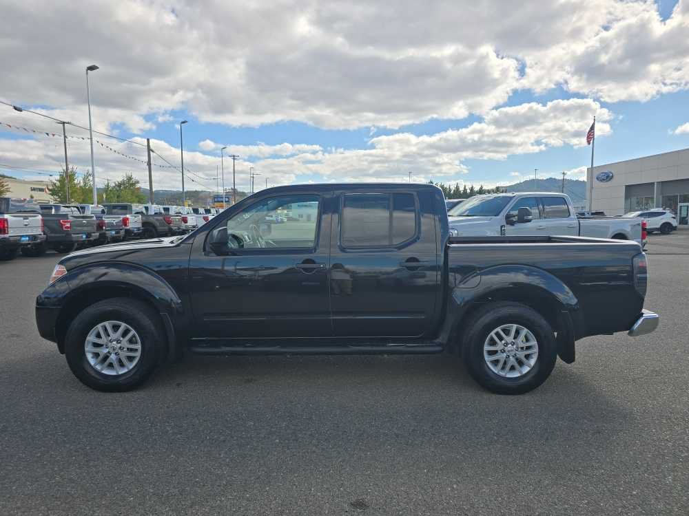 Used 2019 Nissan Frontier SV AWD/4WD image 2