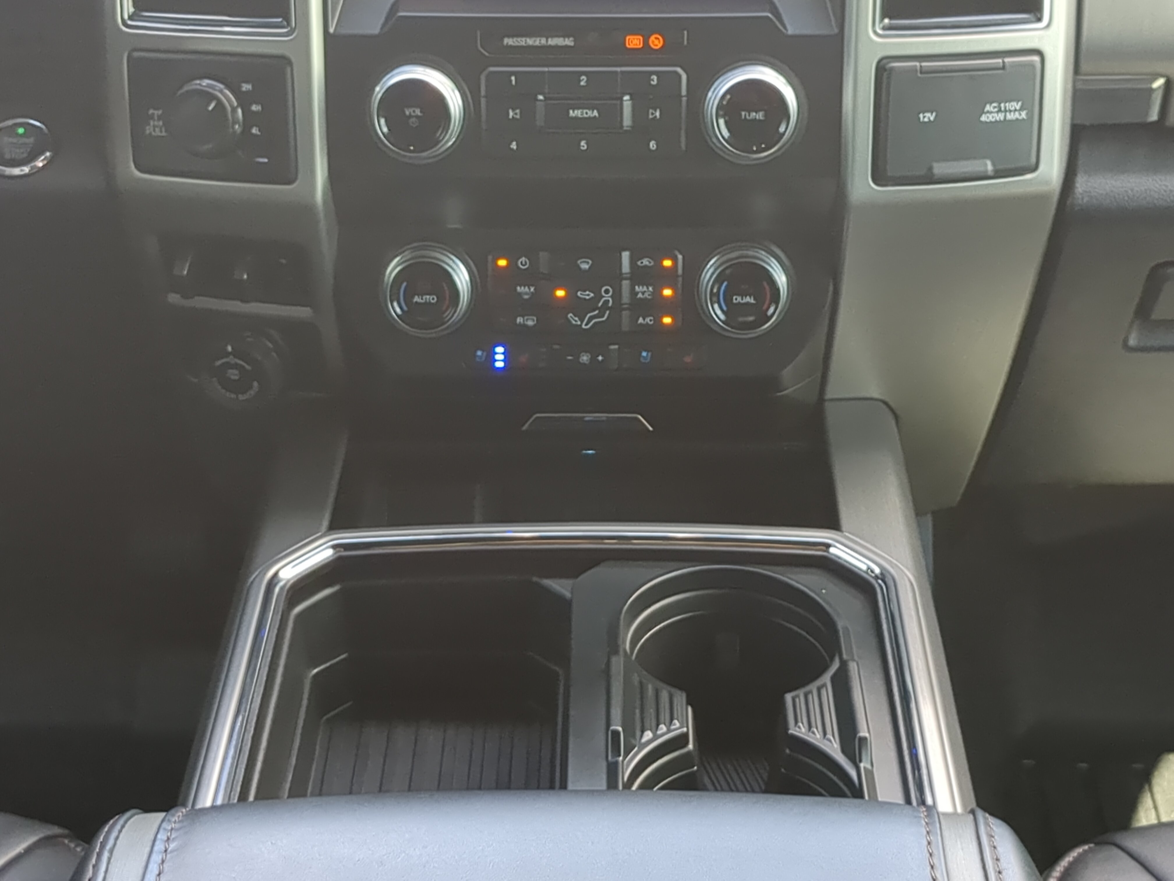 Certified 2020 Ford F250 Platinum AWD/4WD image 17
