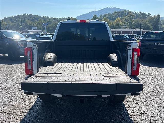 Certified 2023 Ford F250 Limited w/ FX4 Off-Road Package AWD/4WD image 7