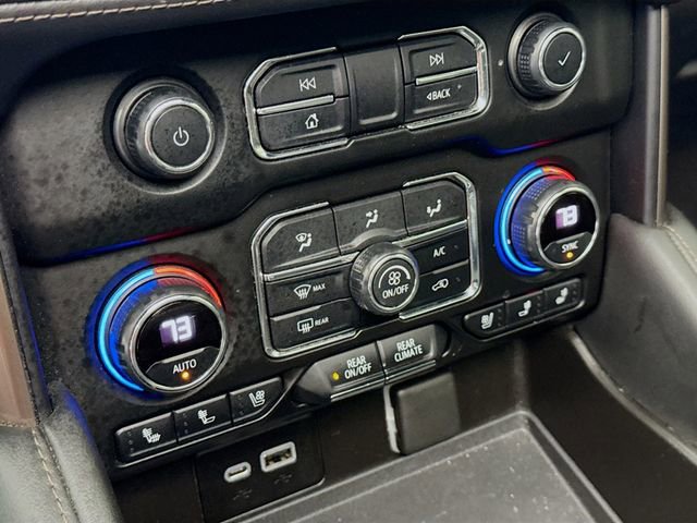 Used 2021 Chevrolet Tahoe High Country AWD/4WD image 16