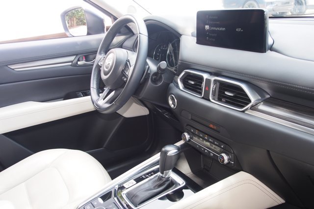 Used 2023 MAZDA CX-5 AWD 2.5 S w/ Premium Package image 10