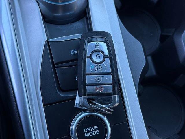 Certified 2022 Ford Explorer XLT w/ Equipment Group 202A image 21