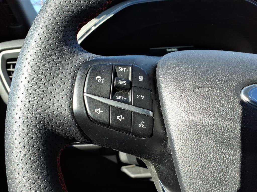 Certified 2023 Ford Escape ST-Line Elite image 16