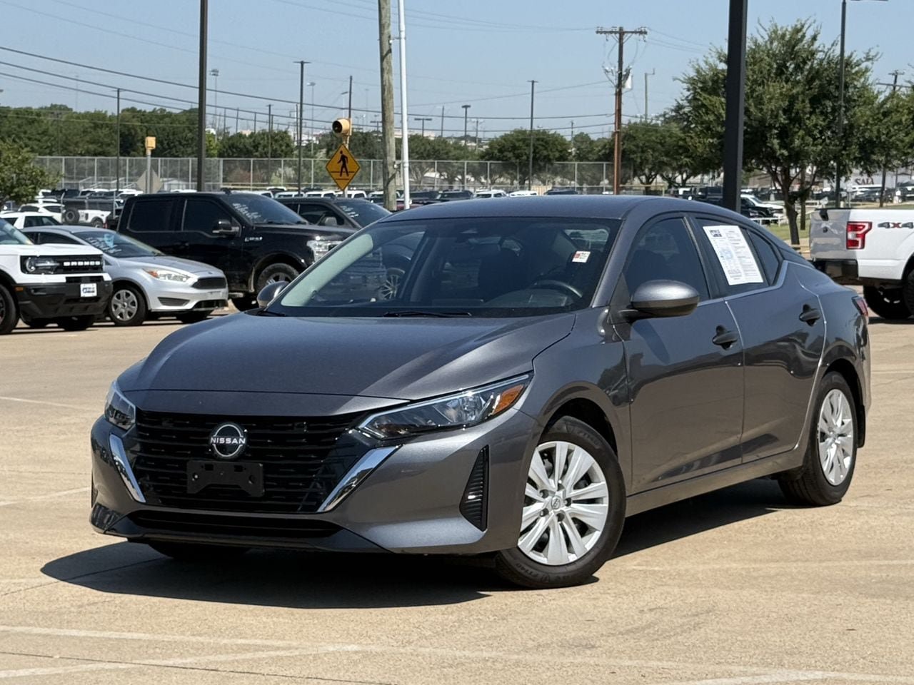 Used 2025 Nissan Sentra S FWD image 2