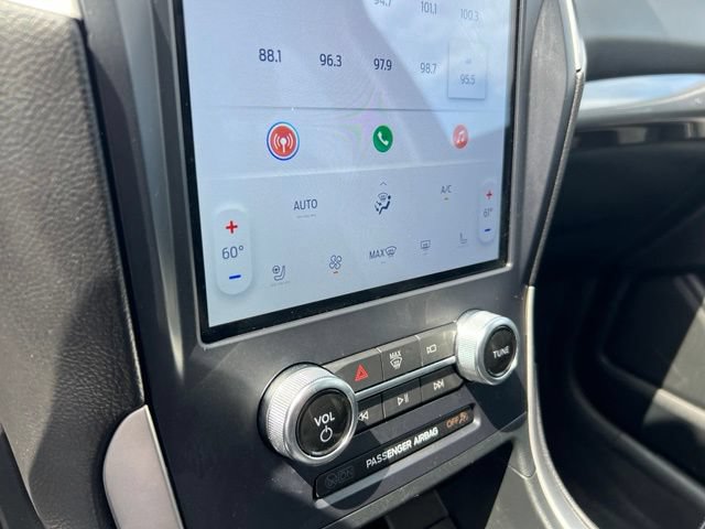 Certified 2023 Ford Edge SEL w/ Convenience Package AWD/4WD image 12