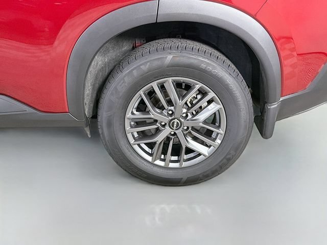 Used 2023 Nissan Rogue S AWD/4WD image 34