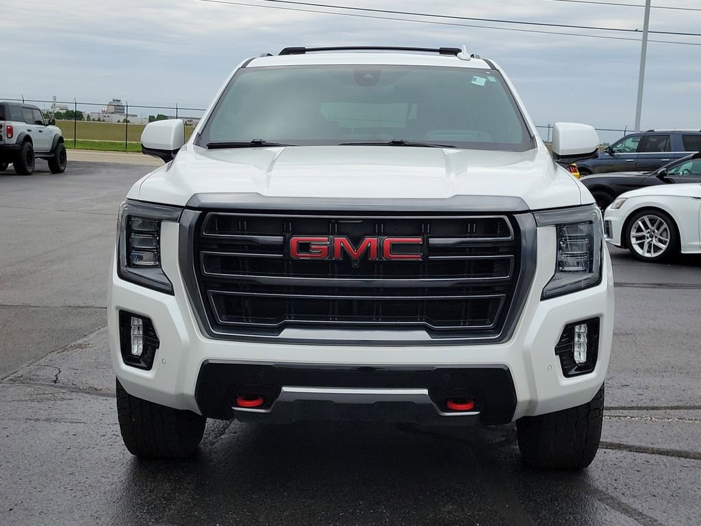 Used 2021 GMC Yukon XL AT4 w/ AT4 Premium Package AWD/4WD image 2