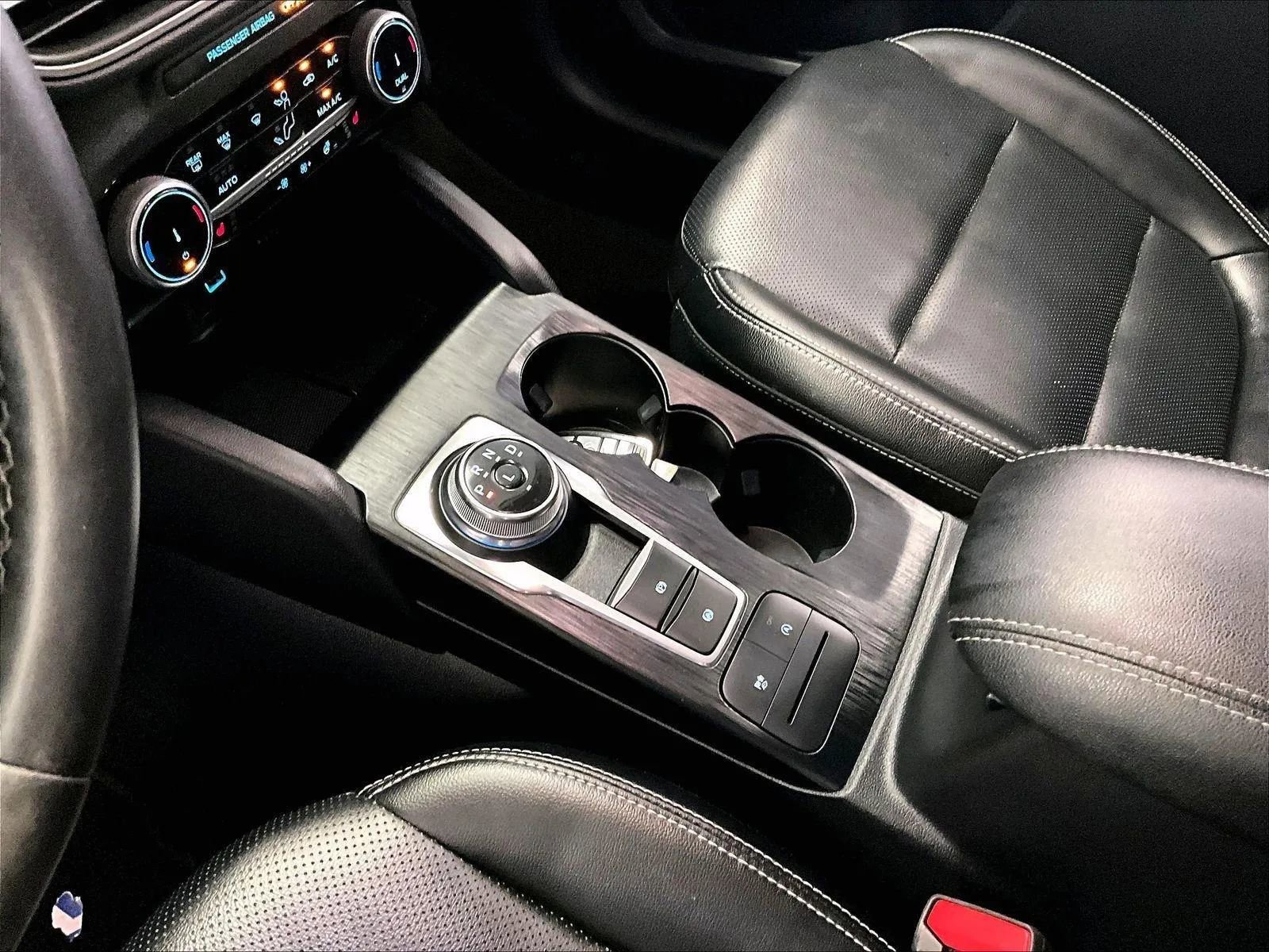 Certified 2022 Ford Escape SEL AWD/4WD image 16